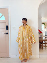 Load image into Gallery viewer, Big Shirt Dress
