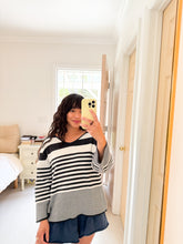Load image into Gallery viewer, All Cotton Striped V Top