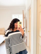 Load image into Gallery viewer, All Cotton Striped V Top