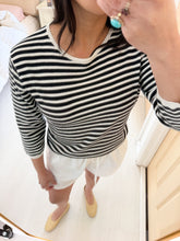 Load image into Gallery viewer, Soft Vintaged Striped Top