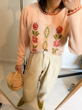 Load image into Gallery viewer, Embroidered Floral Top