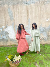 Load image into Gallery viewer, Sherie Everyday Skirt (Final Sale - Last Units)