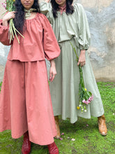 Load image into Gallery viewer, Sherie Puff Top (Final Sale - Last Units)