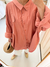 Load image into Gallery viewer, Big Pockets Coral Blouse
