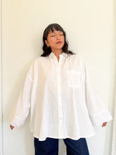 Load image into Gallery viewer, PREORDER: Dancing Kind Signature Big Shirt

