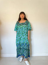 Load image into Gallery viewer, Everyday House Dress with Pockets

